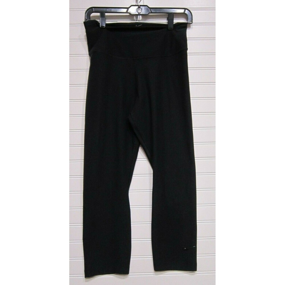 Nike Dri-Fit Black Capri Crop Yoga Pant Leggings Size M